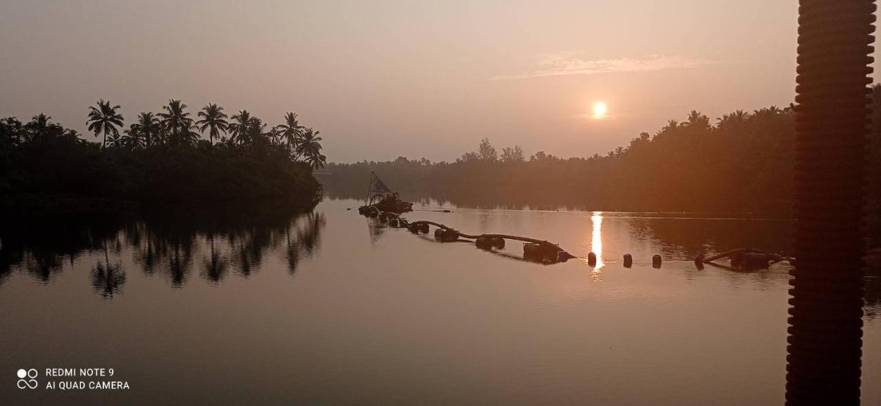 Narayanalayam-Vintage Retreat-Homestay & Rest'Inn Каннур Экстерьер фото